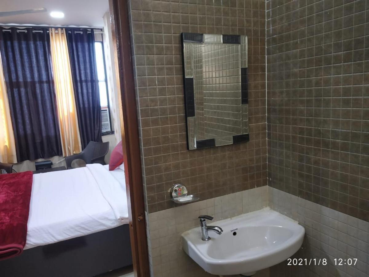 Hotel Aarti Darshan Haridwār Exteriér fotografie