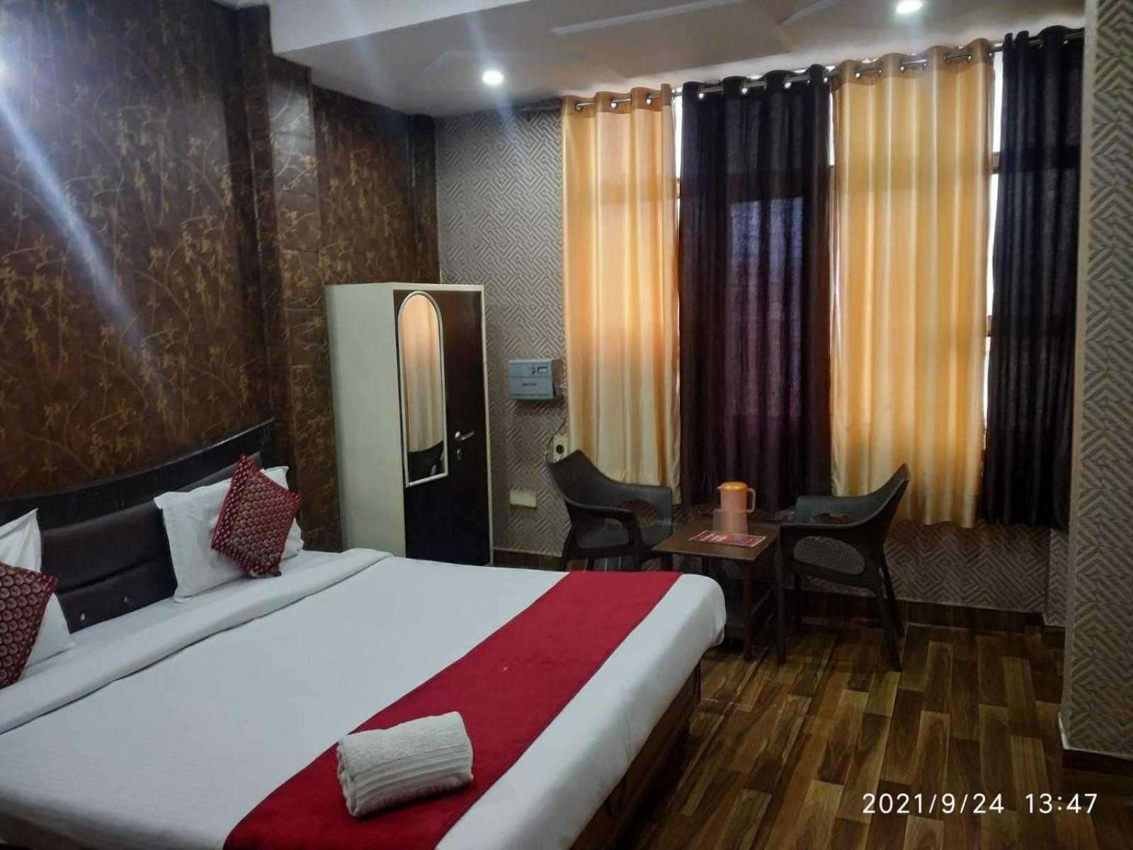 Hotel Aarti Darshan Haridwār Exteriér fotografie